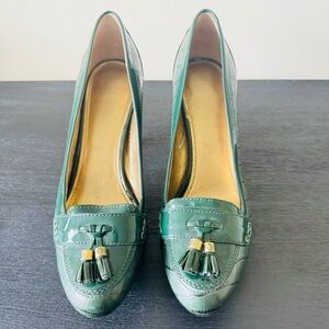 Women’s leather heel shoes